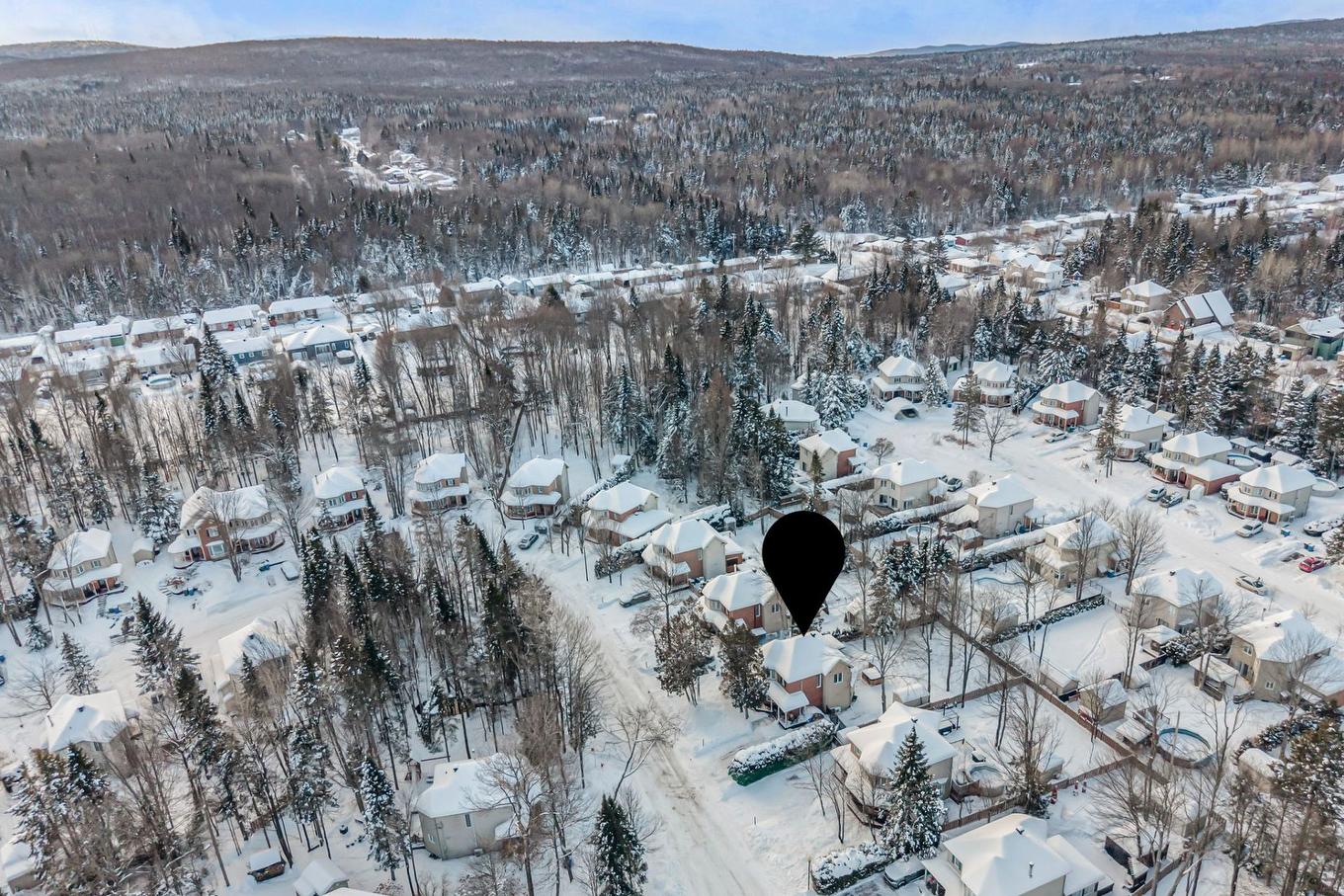 Aerial photo - 1129 Rue Du Geyser, Québec (La Haute-Saint-Charles), QC - Outdoor With View