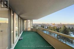 22 foot balcony w pond & sunset views! -