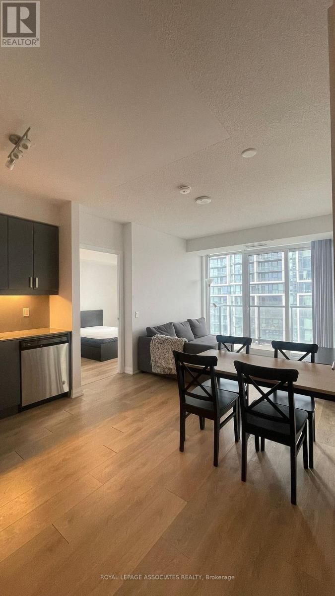 2410 - 7895 Jane Street, Vaughan, ON - Indoor Photo Showing Other Room