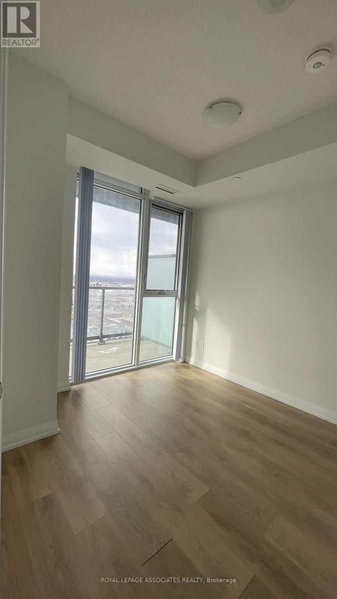 2410 - 7895 Jane Street, Vaughan, ON - Indoor Photo Showing Other Room