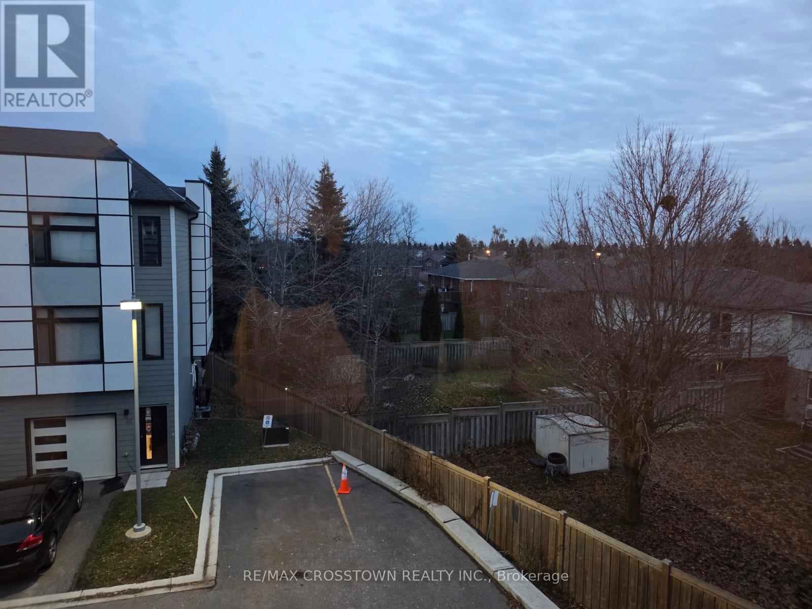 540 Essa Road, Barrie, ON - Outdoor