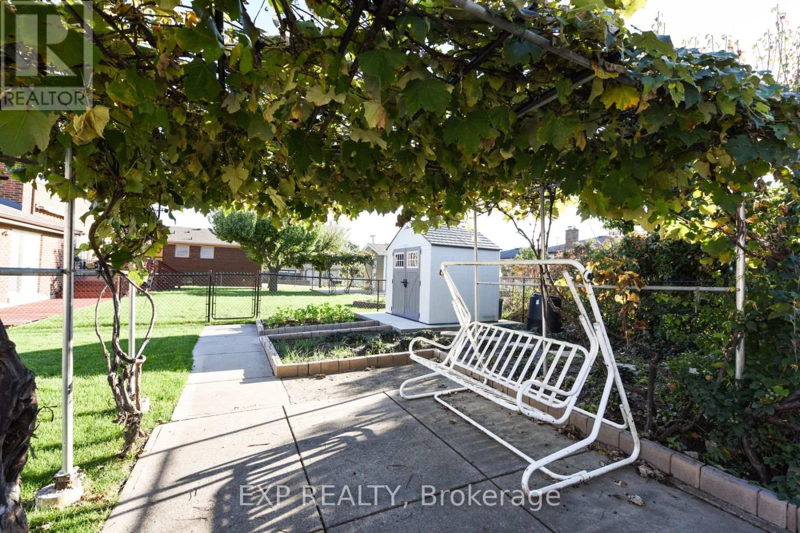 Bsmt Apt - 91 Whitfield Avenue, Toronto, ON - Outdoor