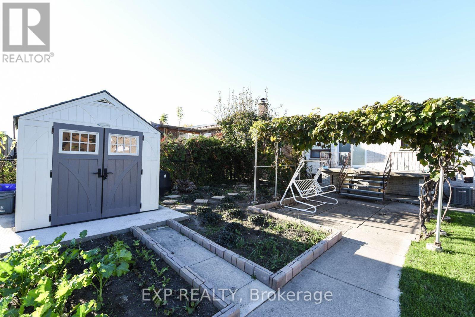 Bsmt Apt - 91 Whitfield Avenue, Toronto, ON - Outdoor