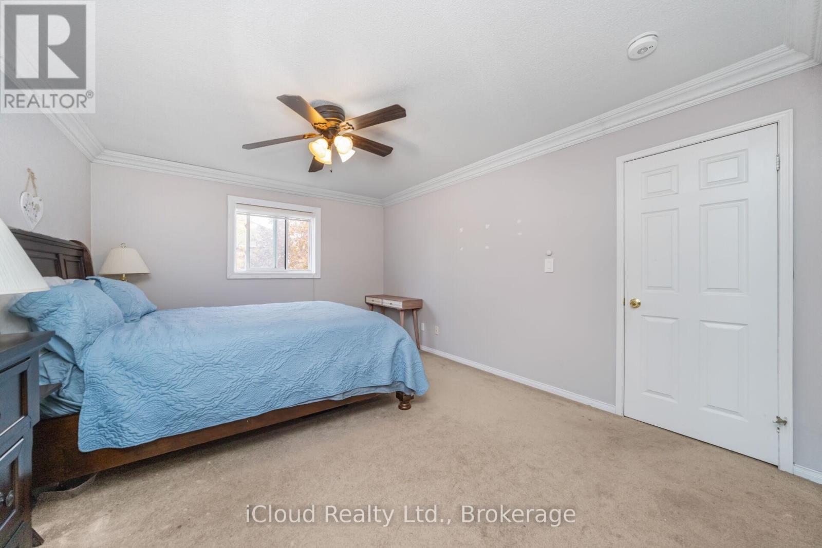 366 Marshall Crescent, Orangeville, ON - Indoor Photo Showing Bedroom
