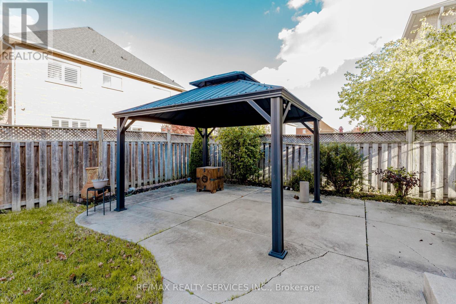 Upper - 50 Amboise Crescent, Brampton, ON - Outdoor