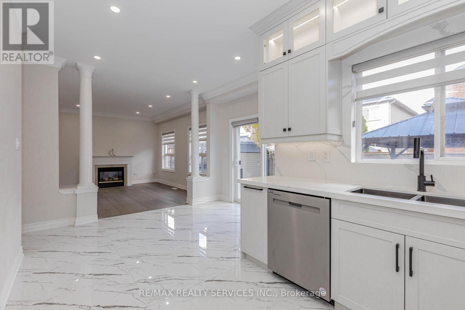 Upper - 50 Amboise Crescent, Brampton, ON - Indoor Photo Showing Kitchen With Double Sink