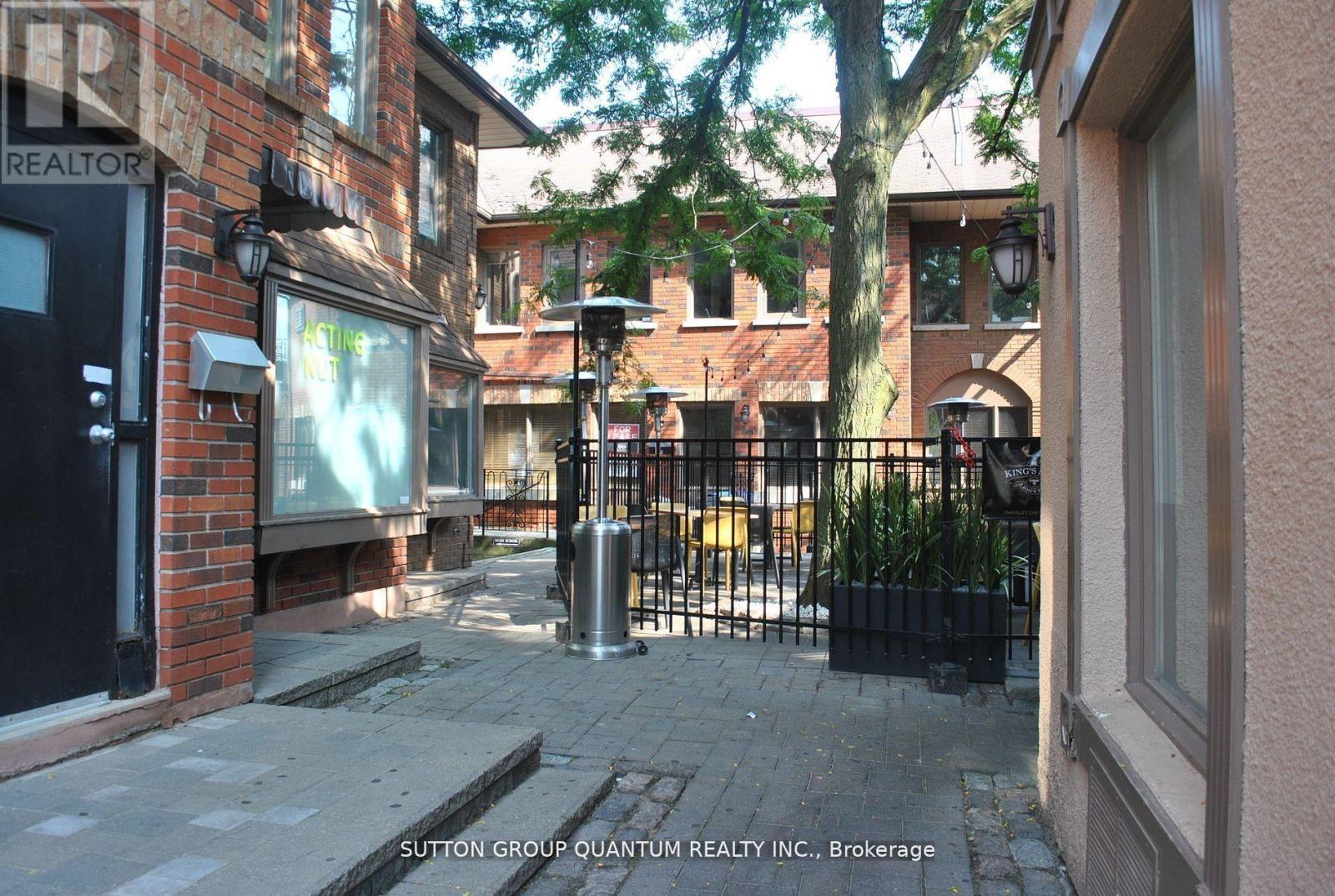 2 - 323 Church Street, Oakville, ON