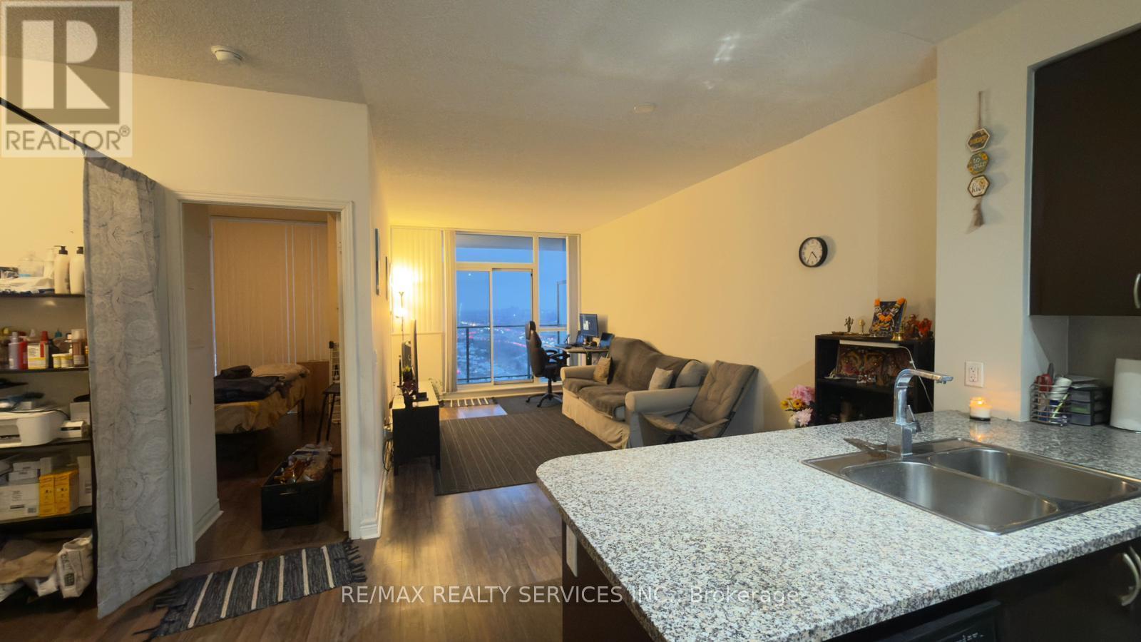 2108 - 339 Rathburn Road W, Mississauga, ON - Indoor Photo Showing Other Room