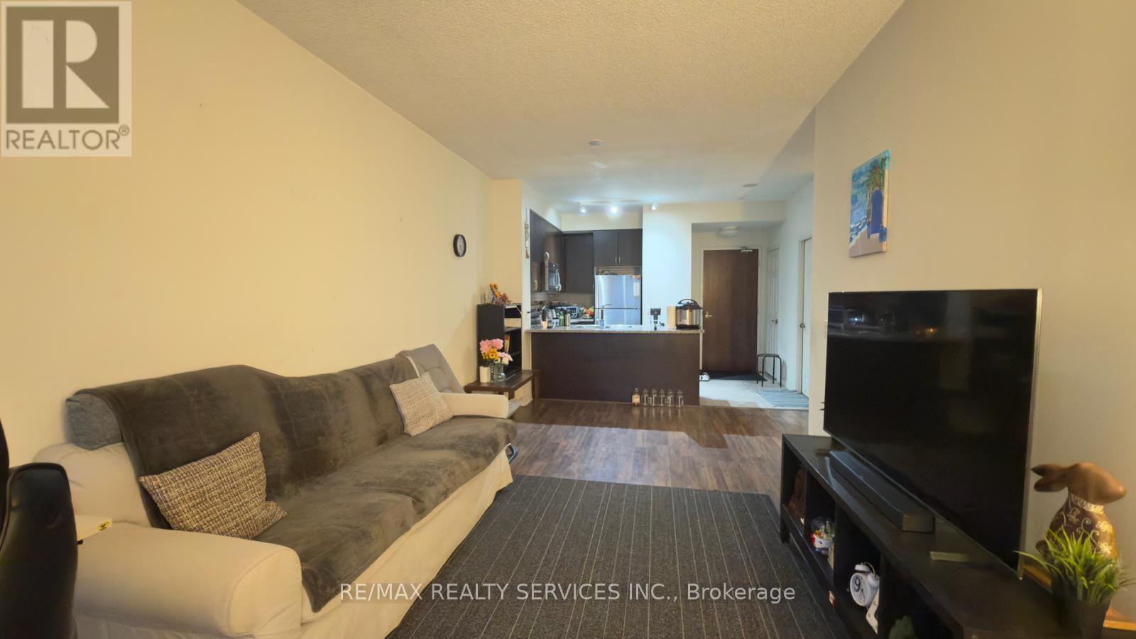 2108 - 339 Rathburn Road W, Mississauga, ON - Indoor Photo Showing Living Room