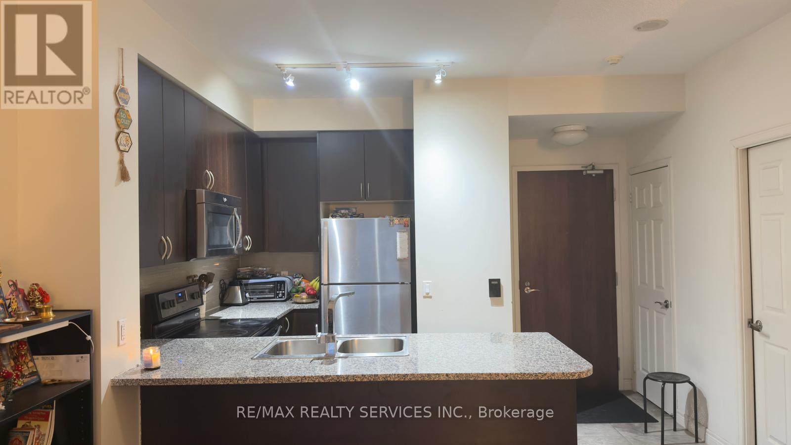 2108 - 339 Rathburn Road W, Mississauga, ON - Indoor Photo Showing Kitchen With Double Sink