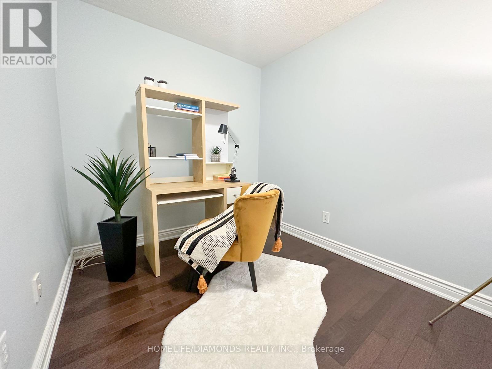 7 Clovercrest Drive, Brampton, ON - Indoor Photo Showing Other Room