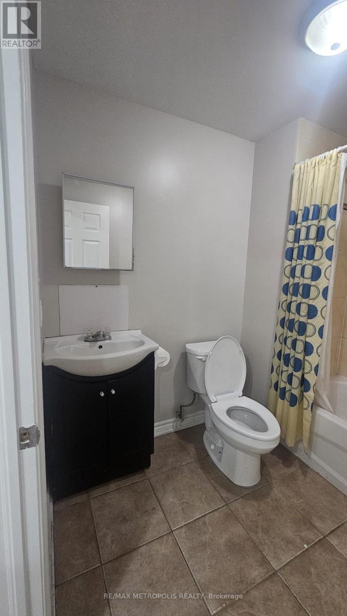 Basement - 54 Amethyst Circle, Brampton, ON - Indoor Photo Showing Bathroom