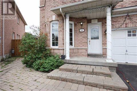 80 Farthingale Crescent, Brampton, ON - Outdoor