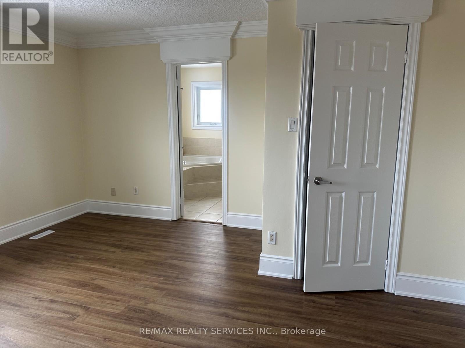 80 Farthingale Crescent, Brampton, ON - Indoor Photo Showing Other Room