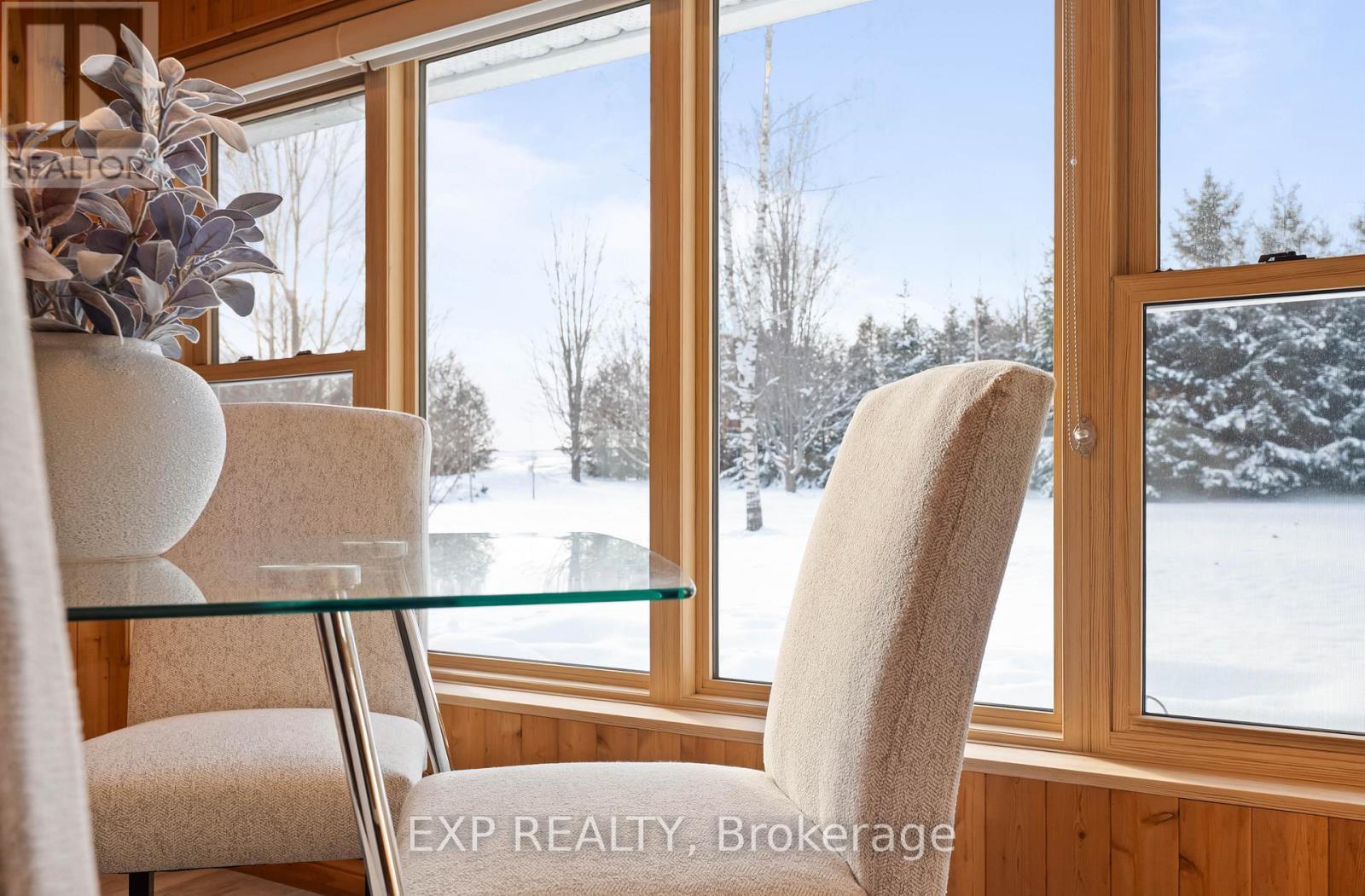 213037 10Th Line, Amaranth, ON - Indoor Photo Showing Other Room