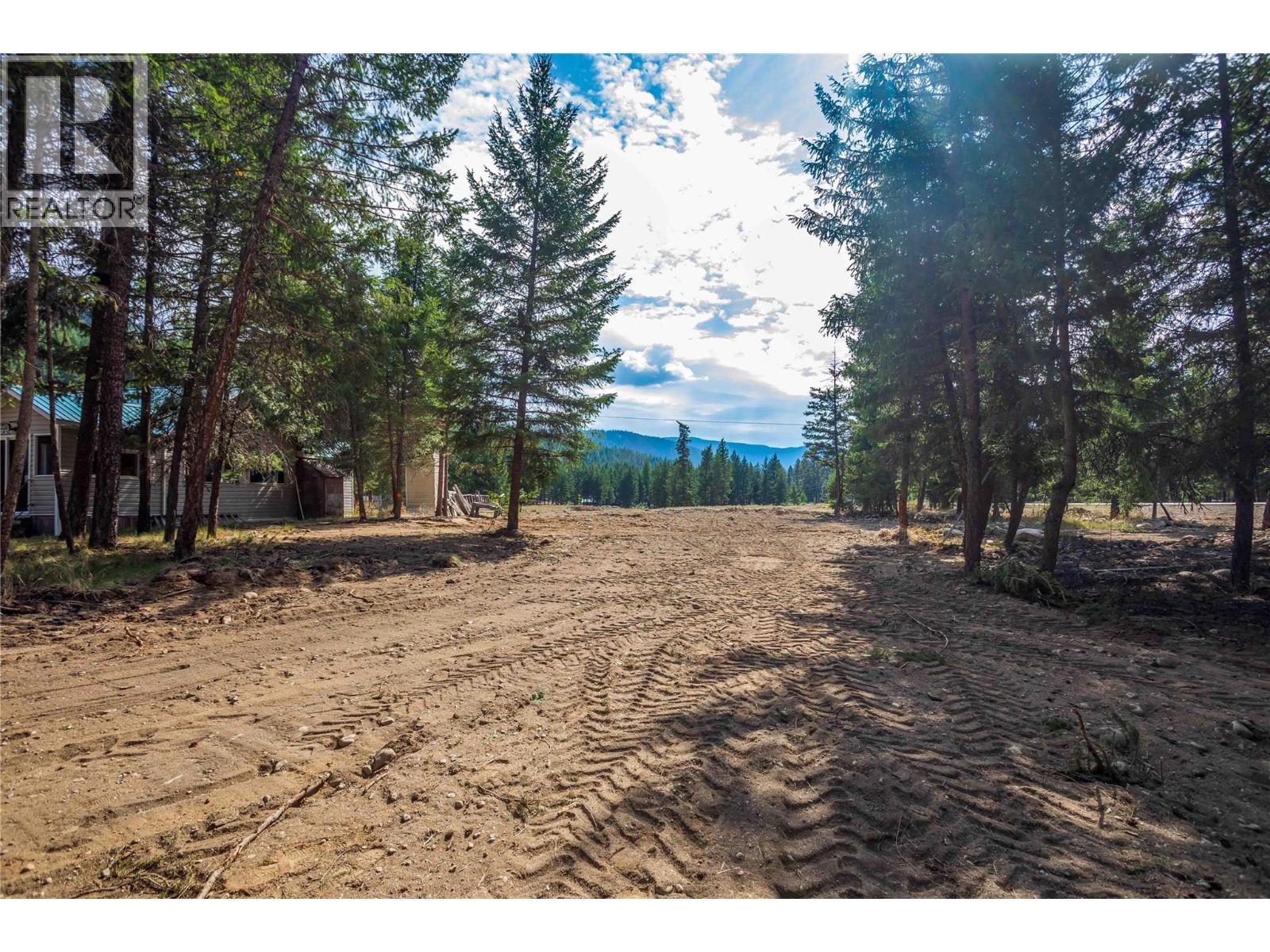 10 Boulder Road, Beaverdell, BC