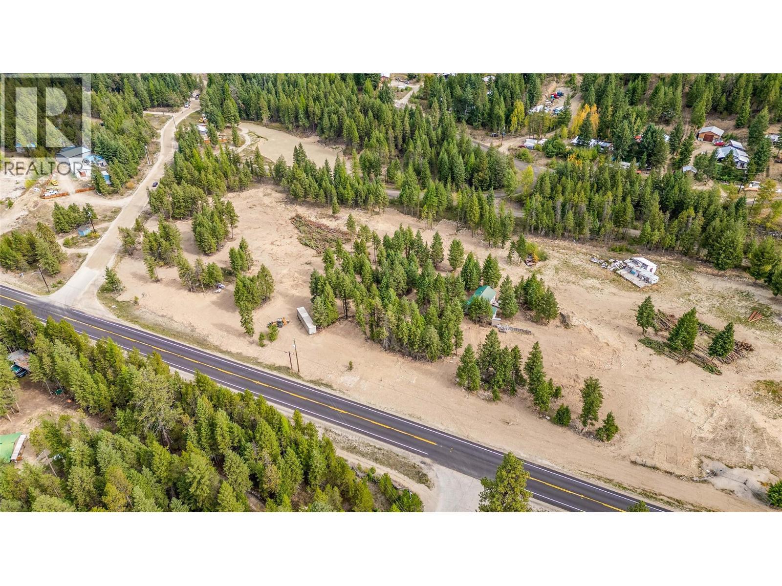 10 Boulder Road, Beaverdell, BC