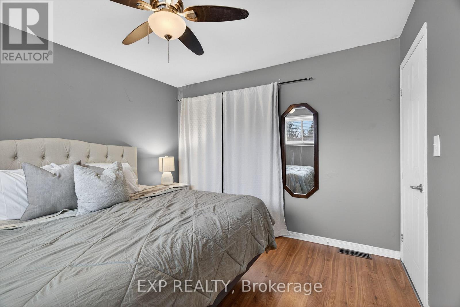 373 Ginger Street, Greater Napanee (Greater Napanee), ON - Indoor Photo Showing Bedroom