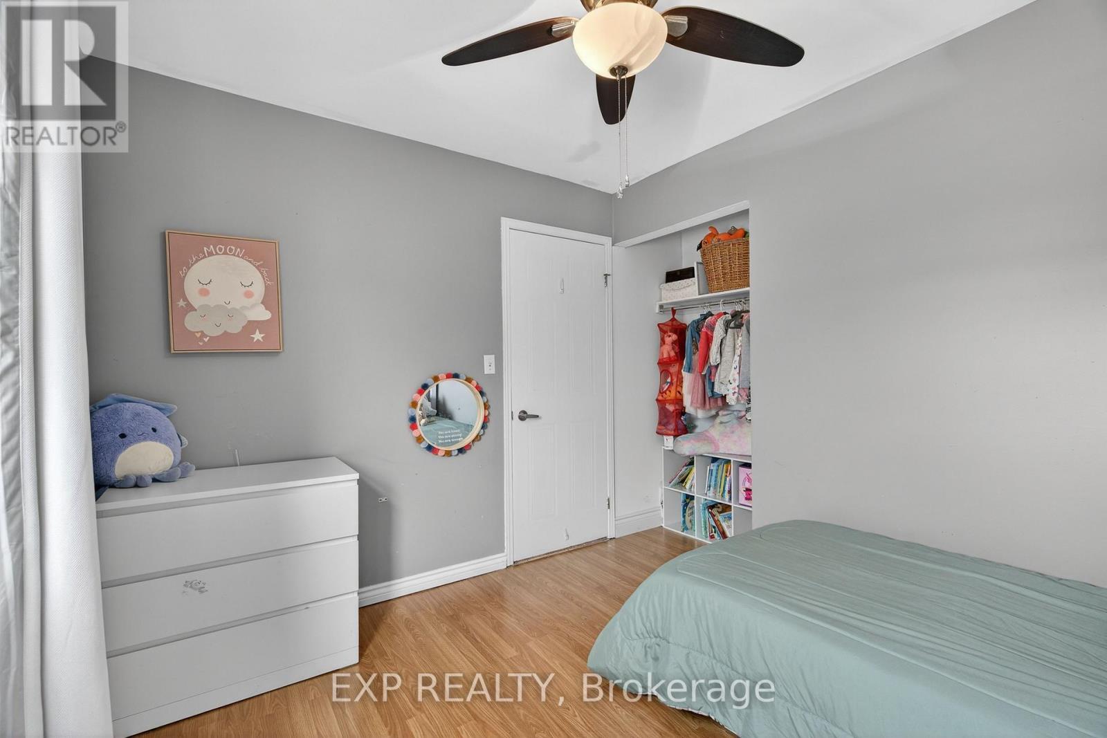 373 Ginger Street, Greater Napanee (Greater Napanee), ON - Indoor Photo Showing Bedroom