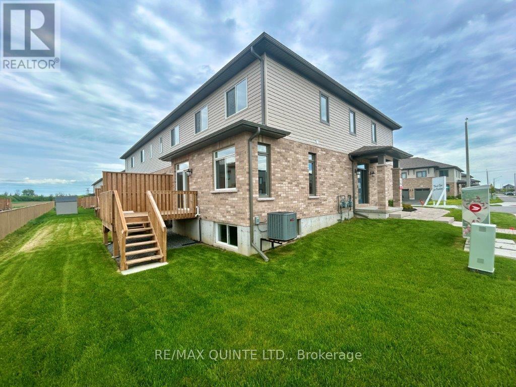 1 Miramichi Street, Belleville (Thurlow Ward), ON - Outdoor