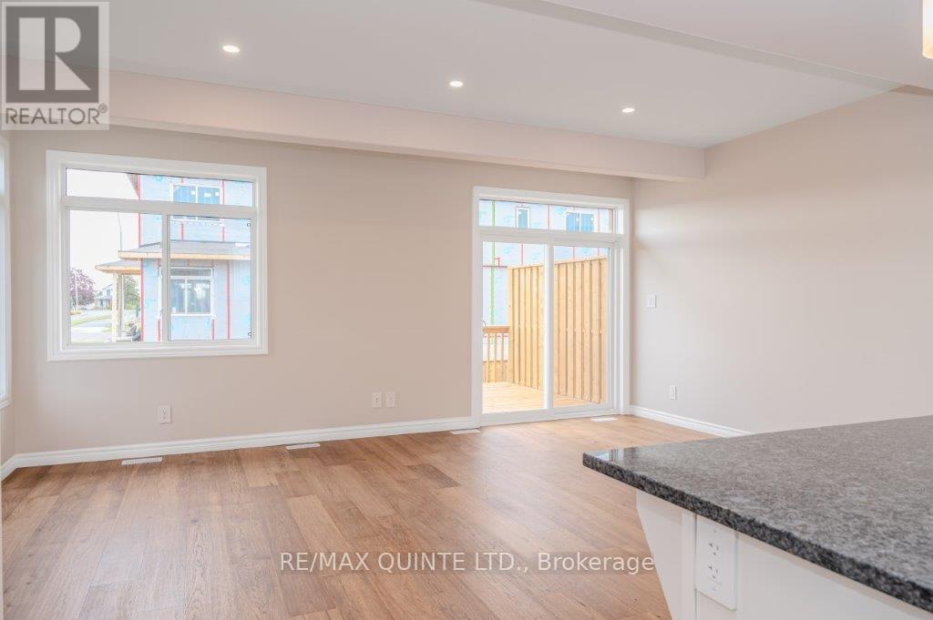 1 Miramichi Street, Belleville (Thurlow Ward), ON - Indoor Photo Showing Other Room