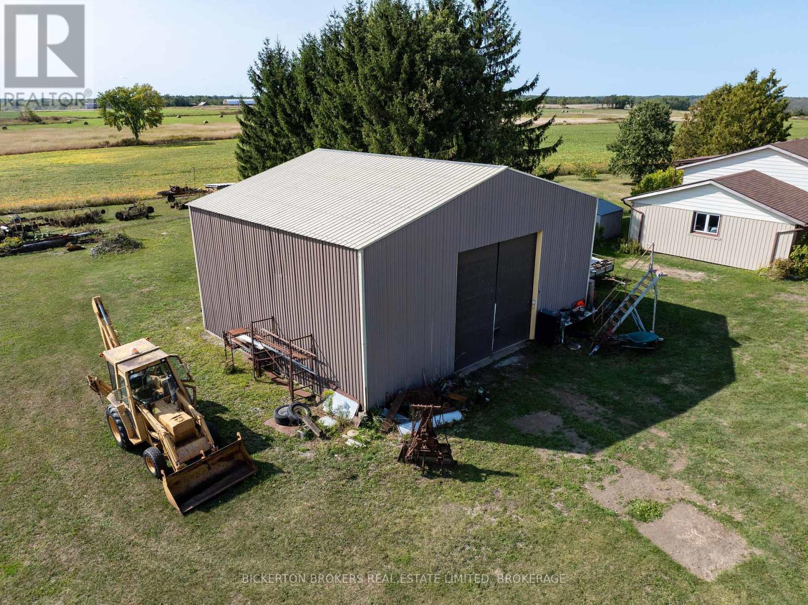 108 Russell Road N, Front Of Leeds & Seeleys Bay, ON - Outdoor