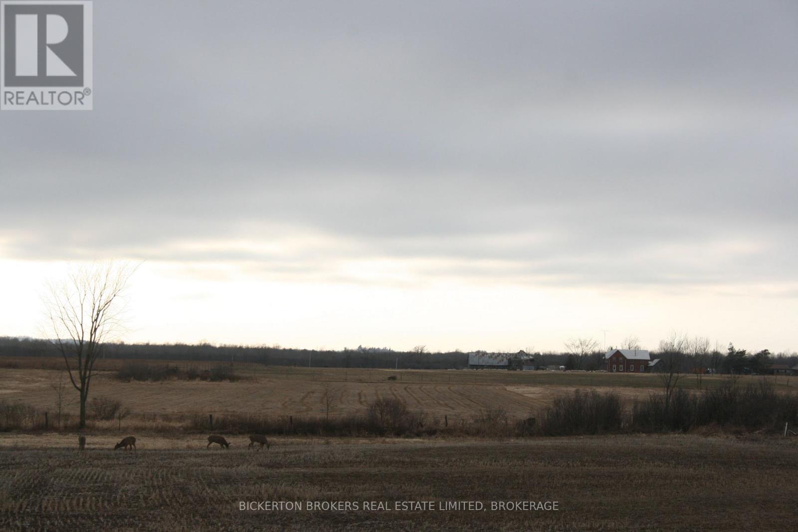 108 Russell Road N, Front Of Leeds & Seeleys Bay, ON - Outdoor With View