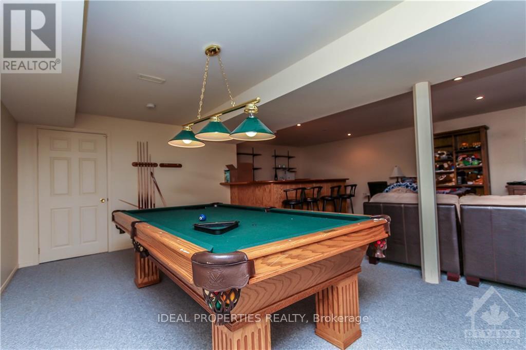 39 Huntings End Avenue, Ottawa, ON - Indoor Photo Showing Other Room