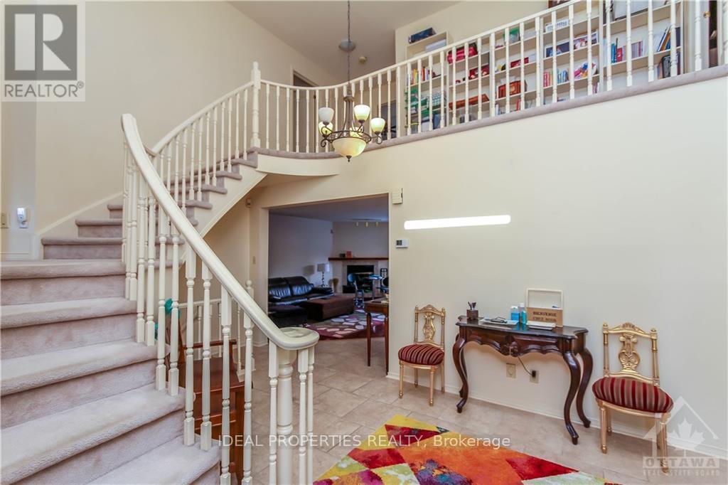 39 Huntings End Avenue, Ottawa, ON - Indoor Photo Showing Other Room