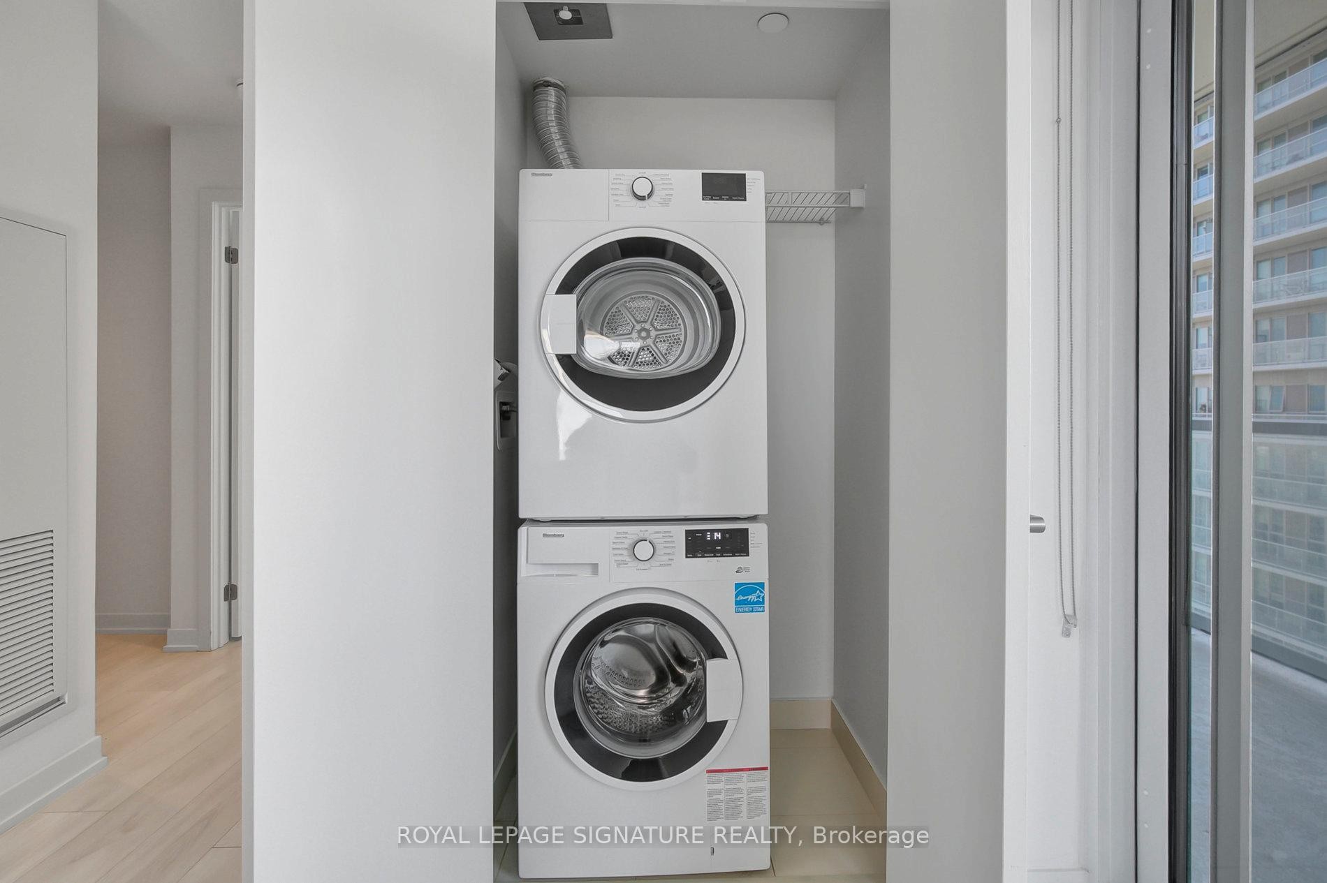 2208-20 Richardson Street, Toronto, ON - Indoor Photo Showing Laundry Room