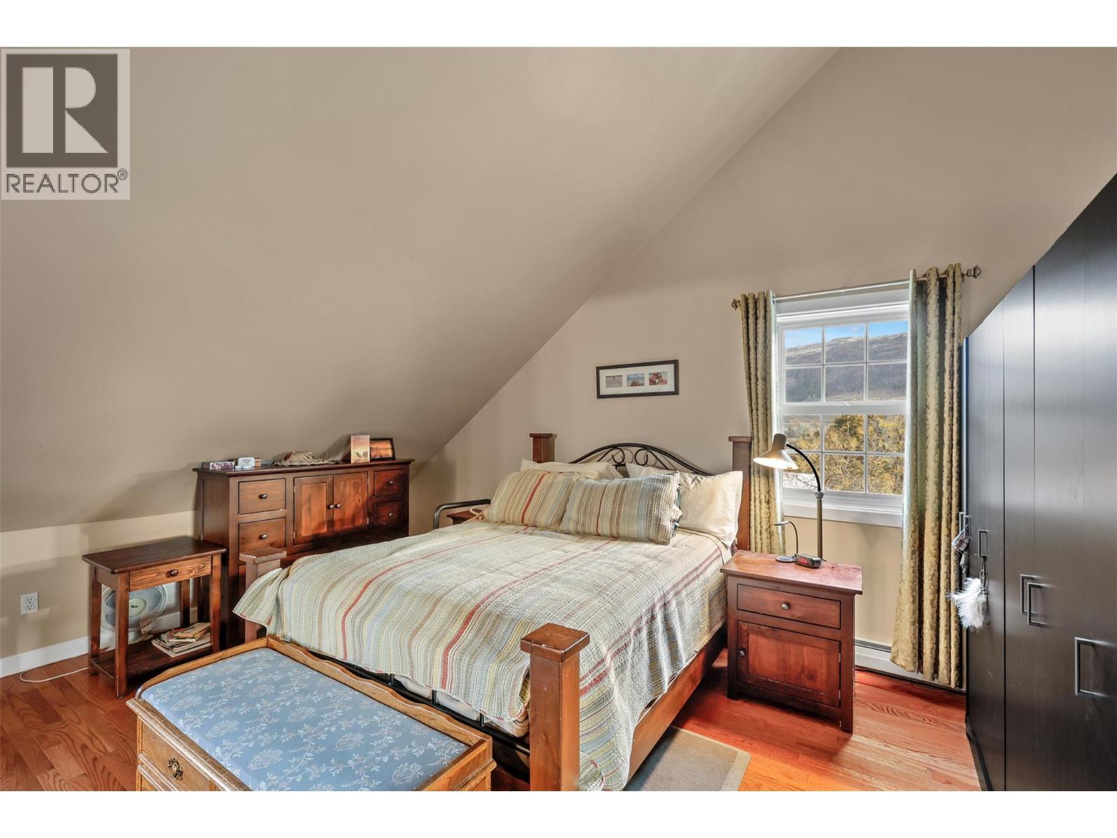 710 Dairy Road, Kamloops, BC - Indoor Photo Showing Bedroom