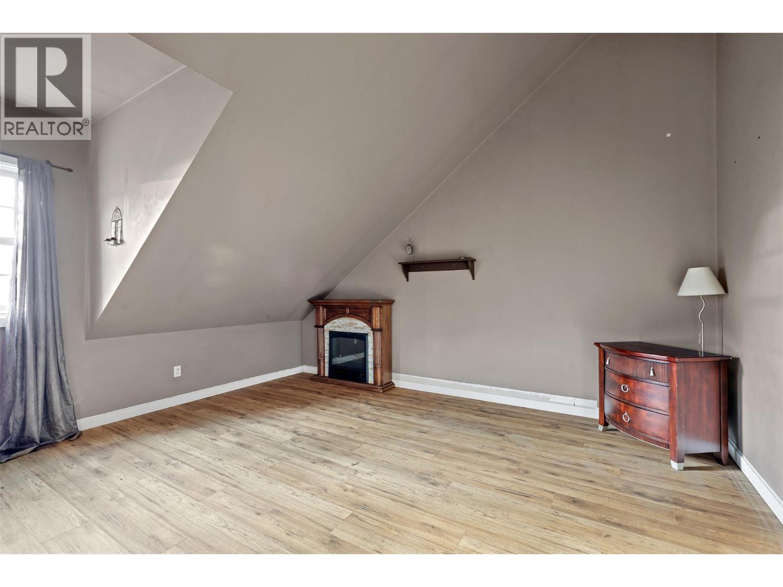 710 Dairy Road, Kamloops, BC - Indoor Photo Showing Other Room