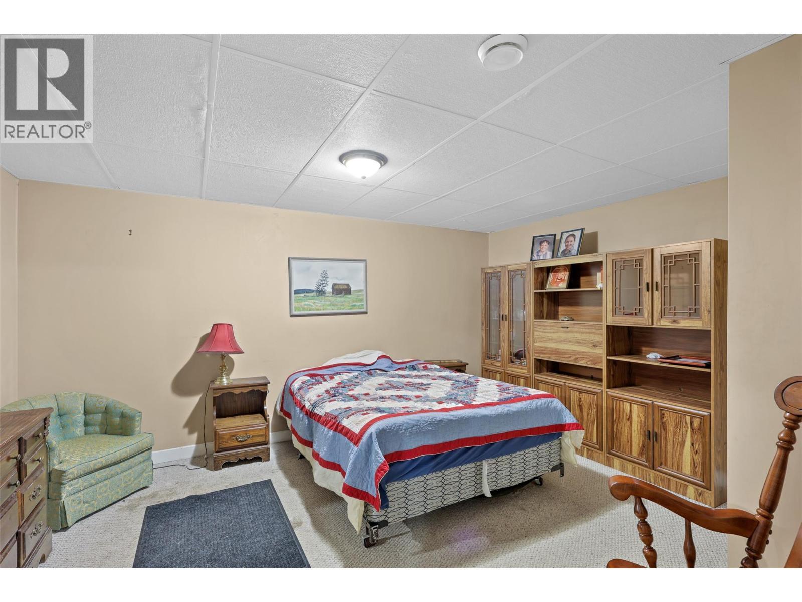 710 Dairy Road, Kamloops, BC - Indoor Photo Showing Bedroom