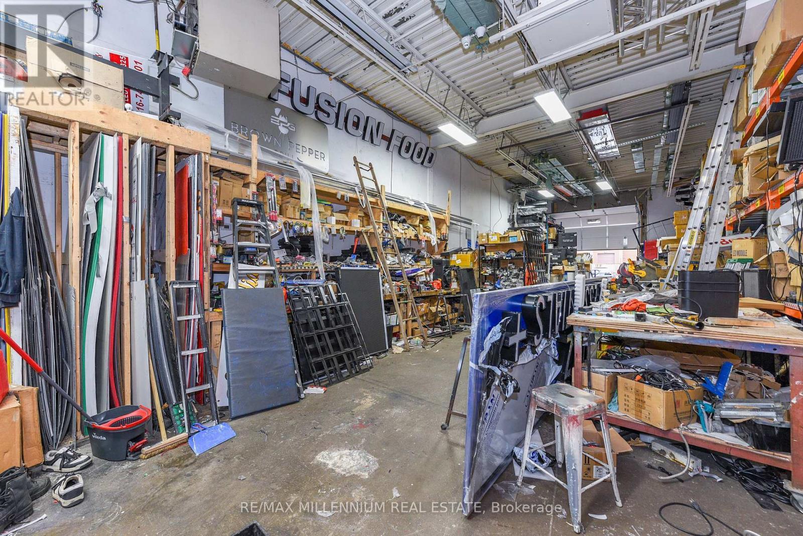 7 - 1780 Albion Road, Toronto, ON