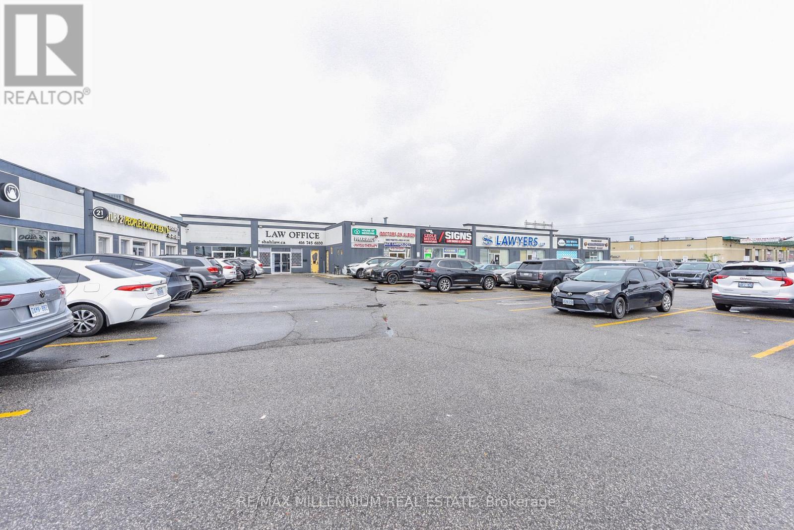 7 - 1780 Albion Road, Toronto, ON