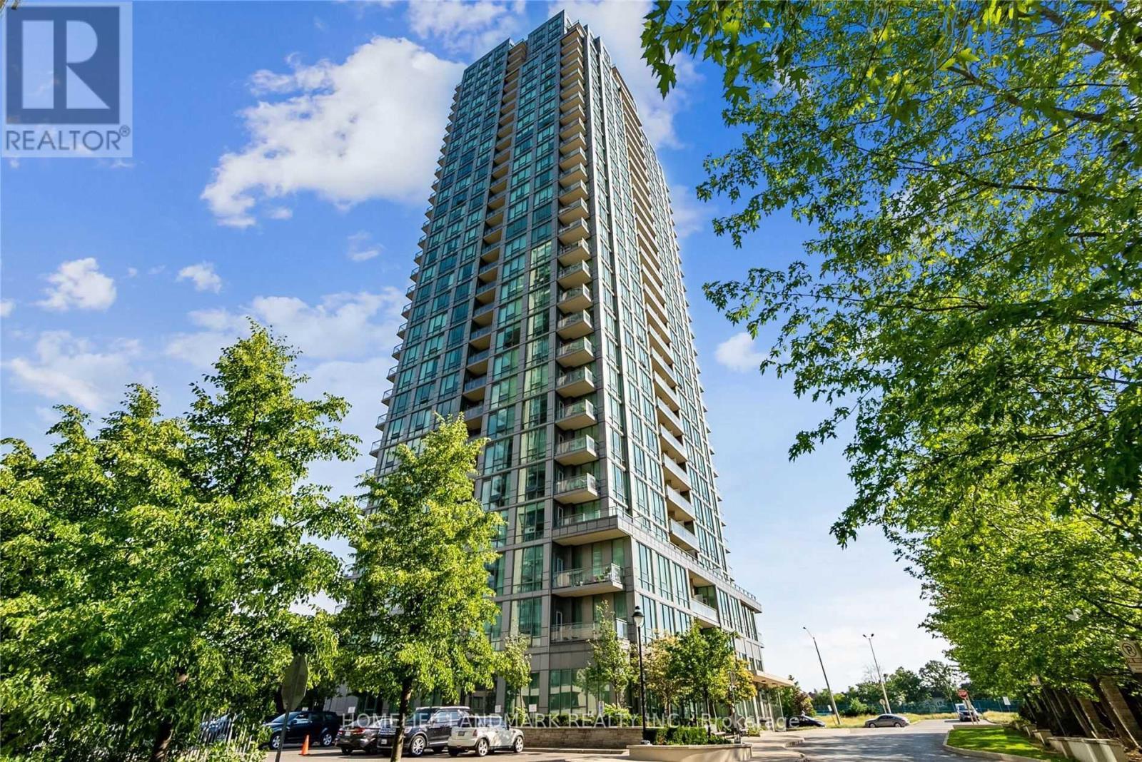 1812 - 3525 Kariya Drive, Mississauga, ON - Outdoor With Balcony With Facade