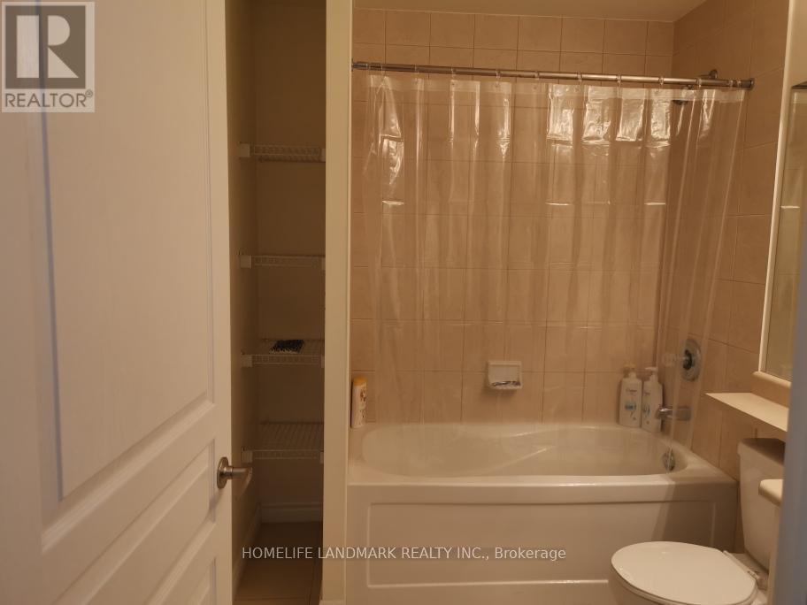 1812 - 3525 Kariya Drive, Mississauga, ON - Indoor Photo Showing Bathroom