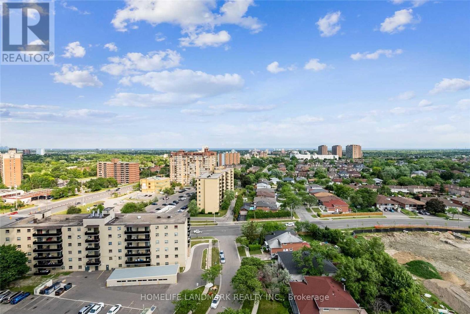 1812 - 3525 Kariya Drive, Mississauga, ON - Outdoor With View
