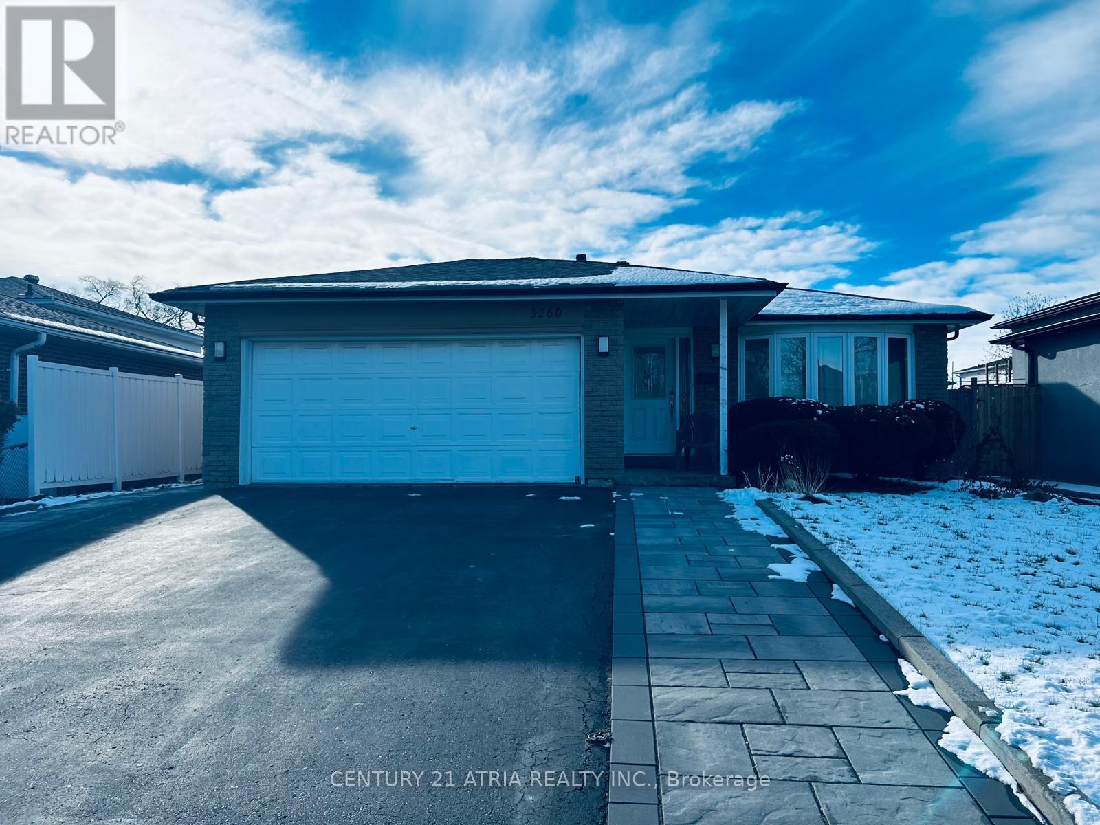 Basement - 3260 Oakglade Crescent, Mississauga, ON - Outdoor