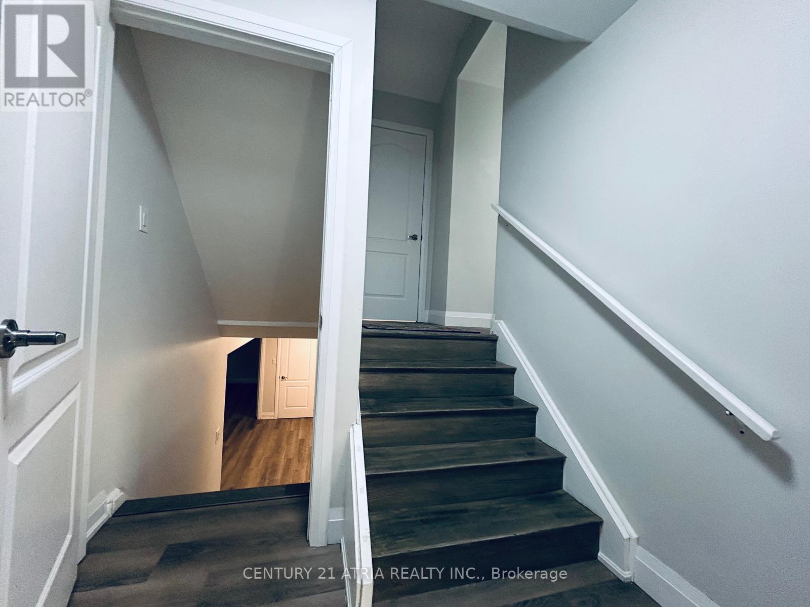 Basement - 3260 Oakglade Crescent, Mississauga, ON - Indoor Photo Showing Other Room