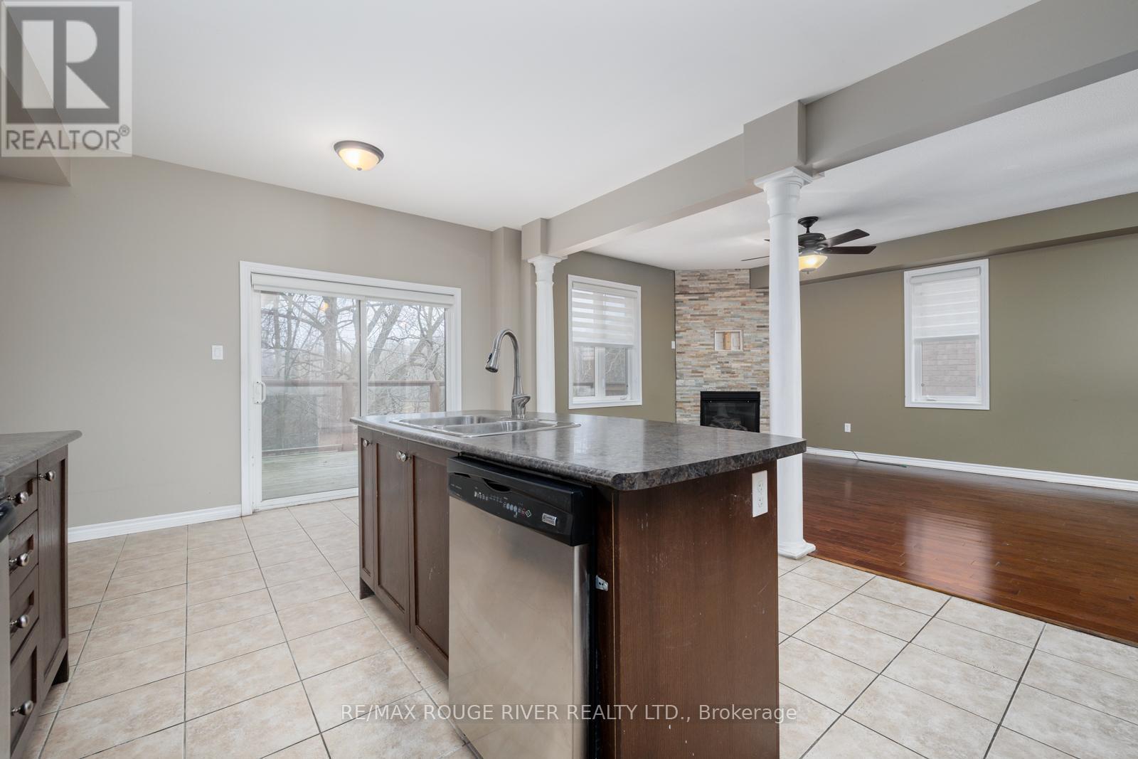 34 Harry Gay Drive, Clarington (Courtice), ON - Indoor Photo Showing Kitchen With Double Sink