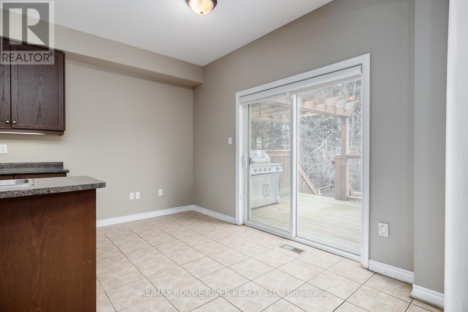 34 Harry Gay Drive, Clarington (Courtice), ON - Indoor
