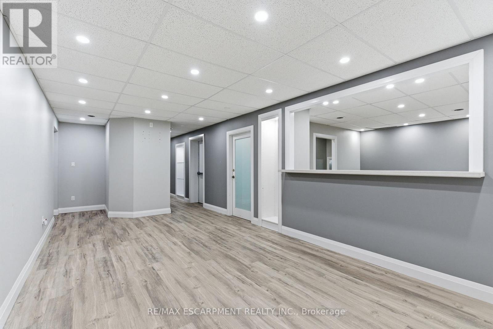 102 - 838 Fennell Avenue E, Hamilton, ON