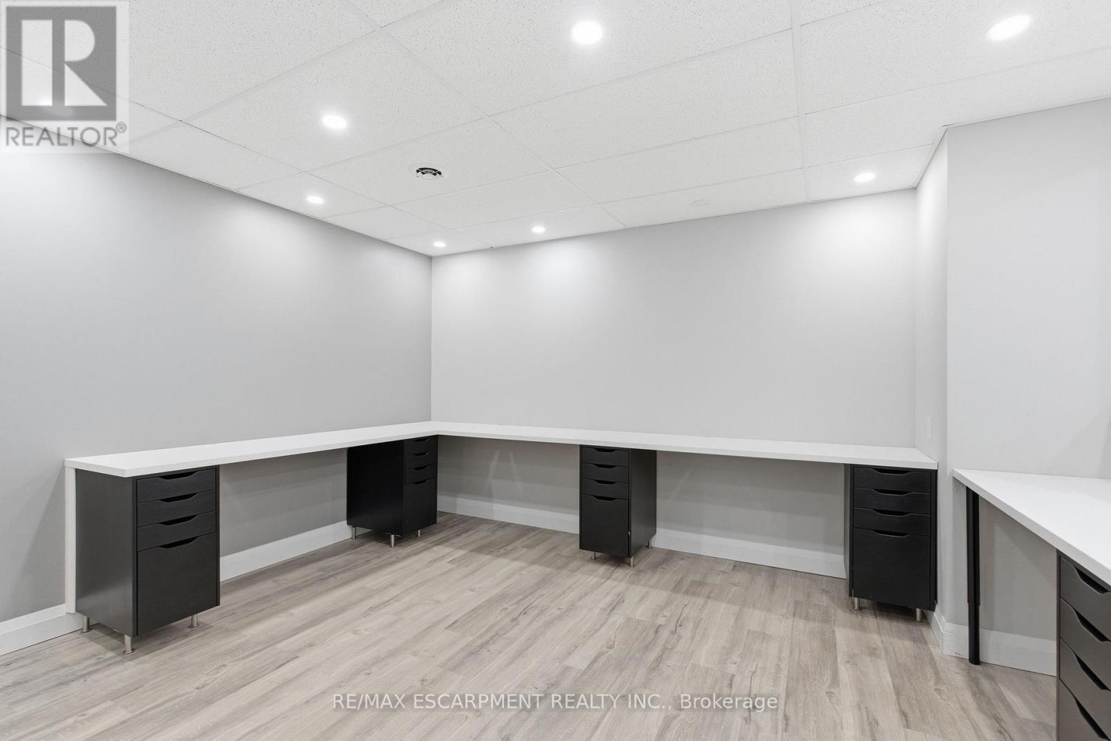 102 - 838 Fennell Avenue E, Hamilton, ON