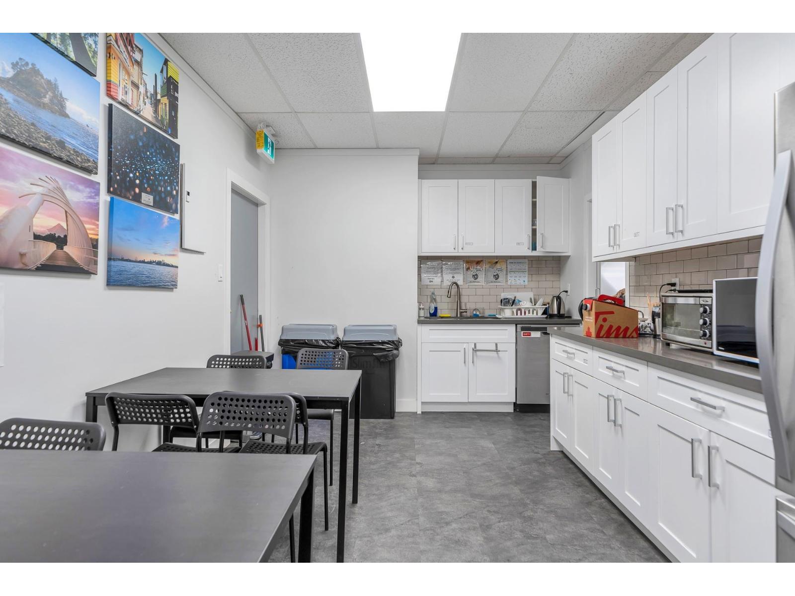 B 10328 Whalley Boulevard, Surrey, BC