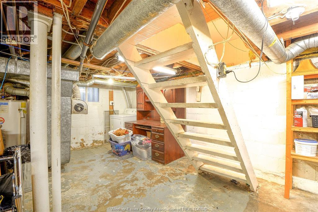 1185 Wigle Avenue, Windsor, ON - Indoor Photo Showing Basement