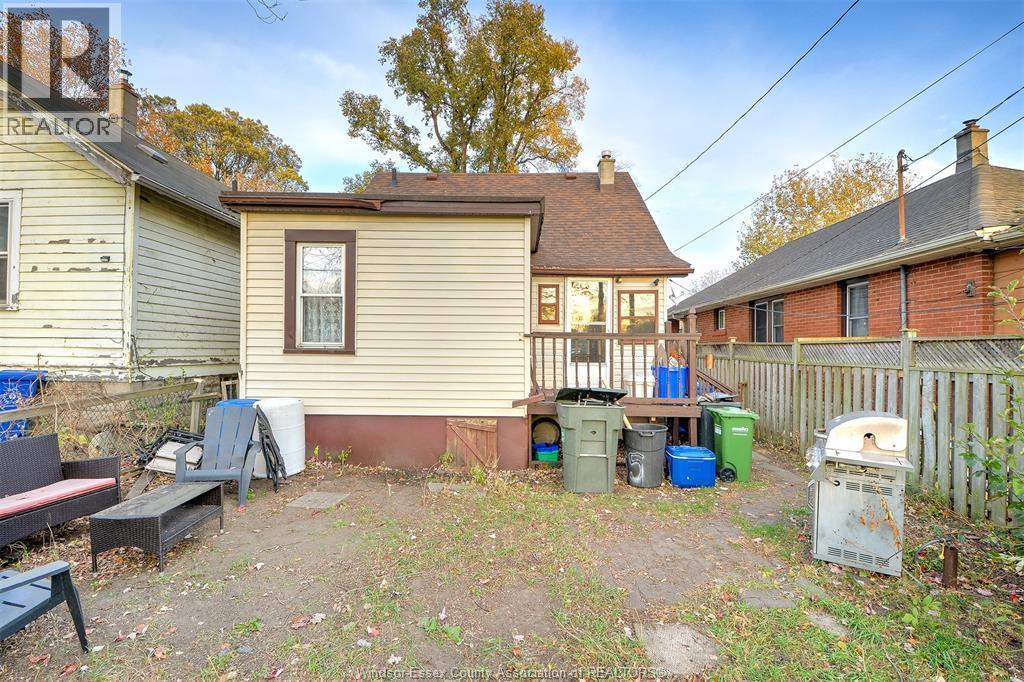 1185 Wigle Avenue, Windsor, ON - Outdoor With Exterior