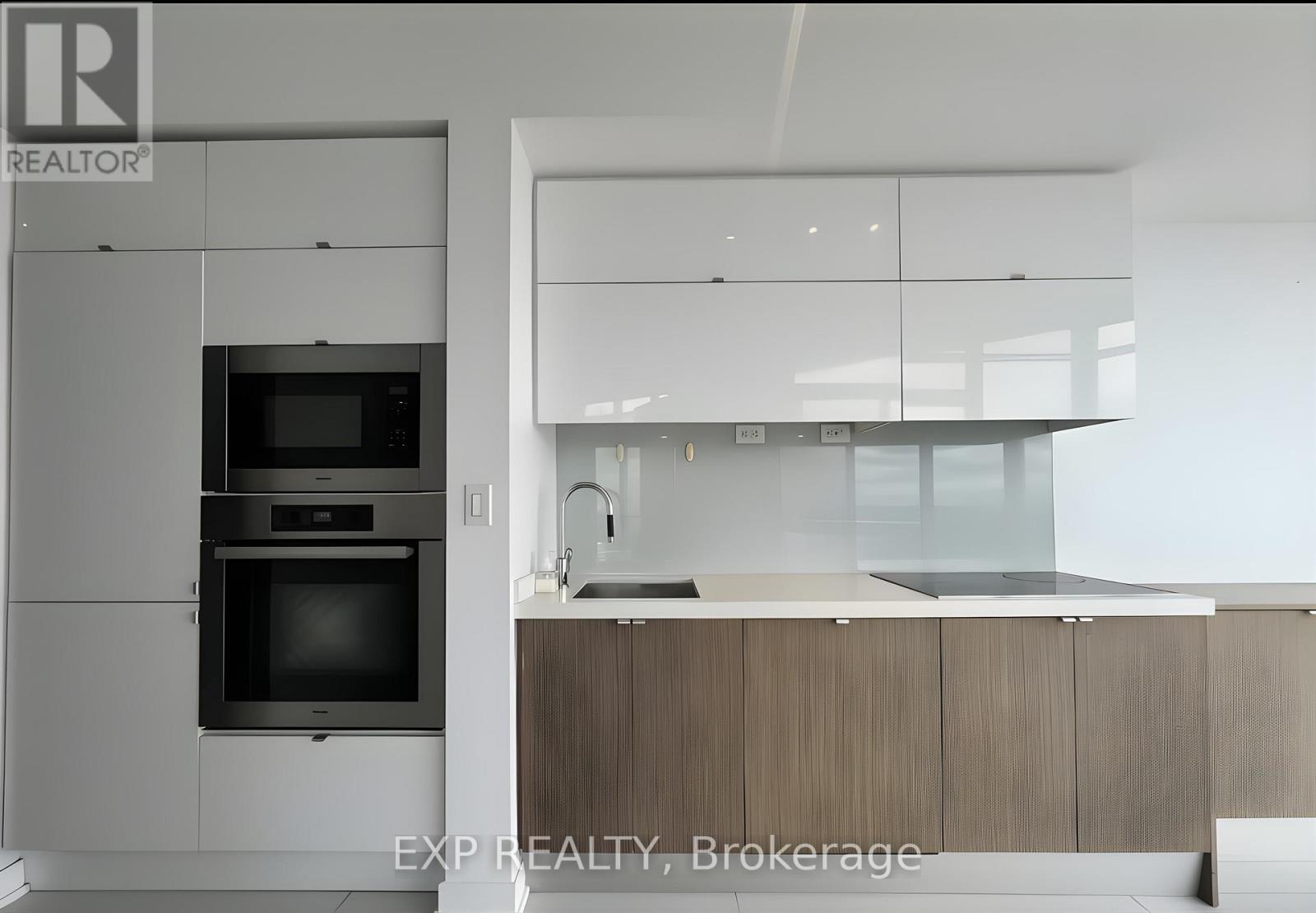 3712 - 21 Iceboat Terrace, Toronto, ON - Indoor