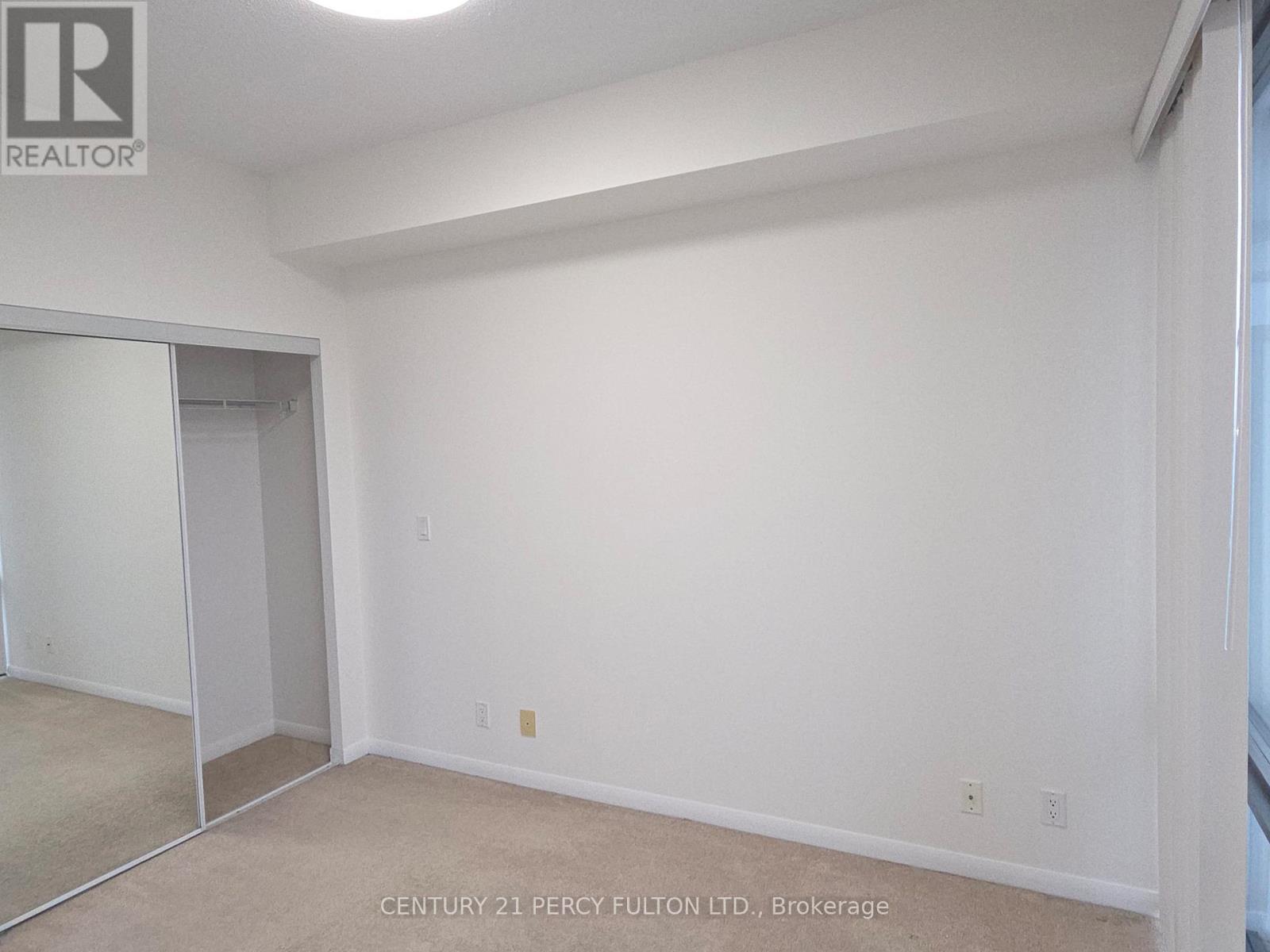 3303 - 832 Bay Street, Toronto, ON - Indoor Photo Showing Other Room