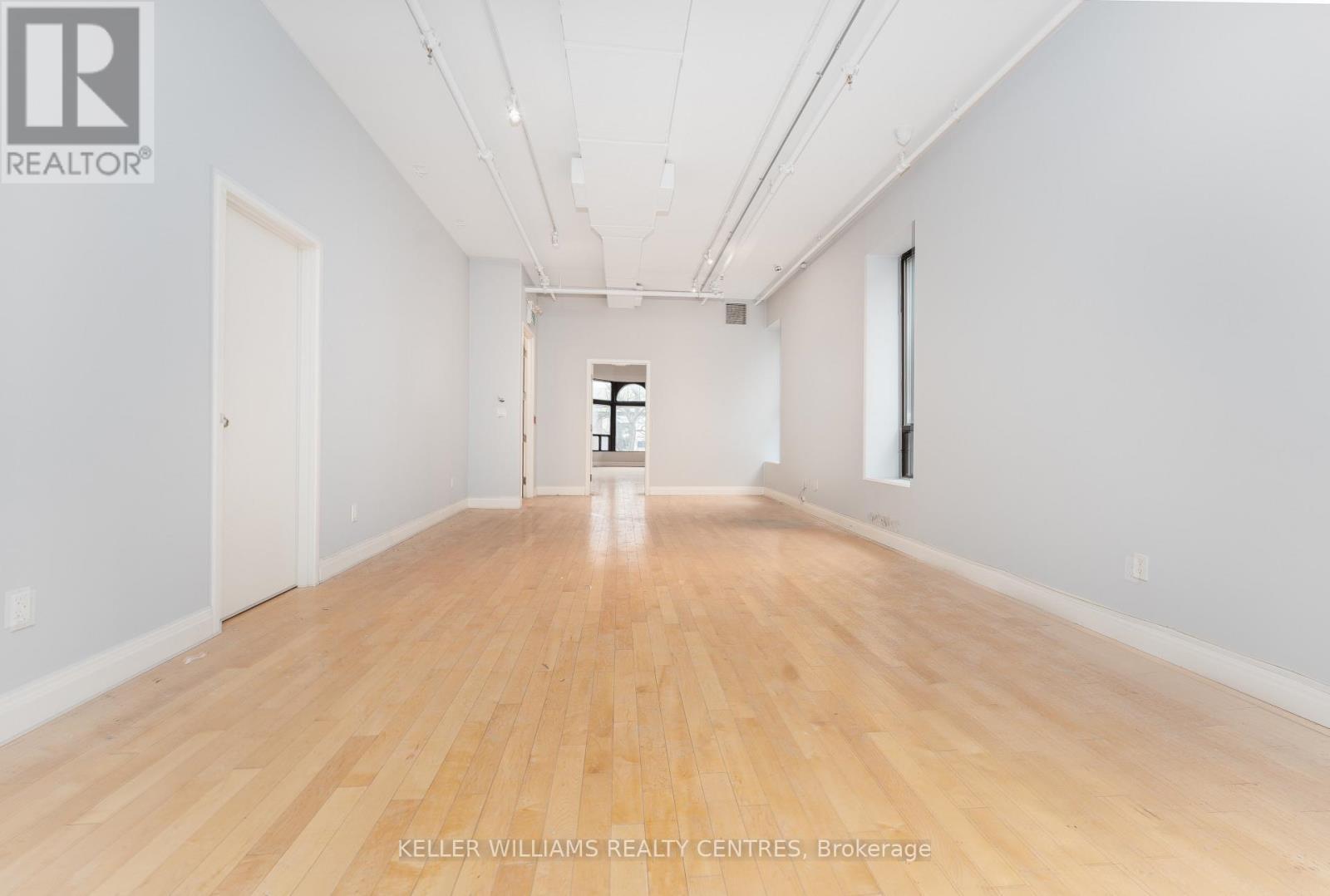 201 - 489 Queen Street W, Toronto, ON